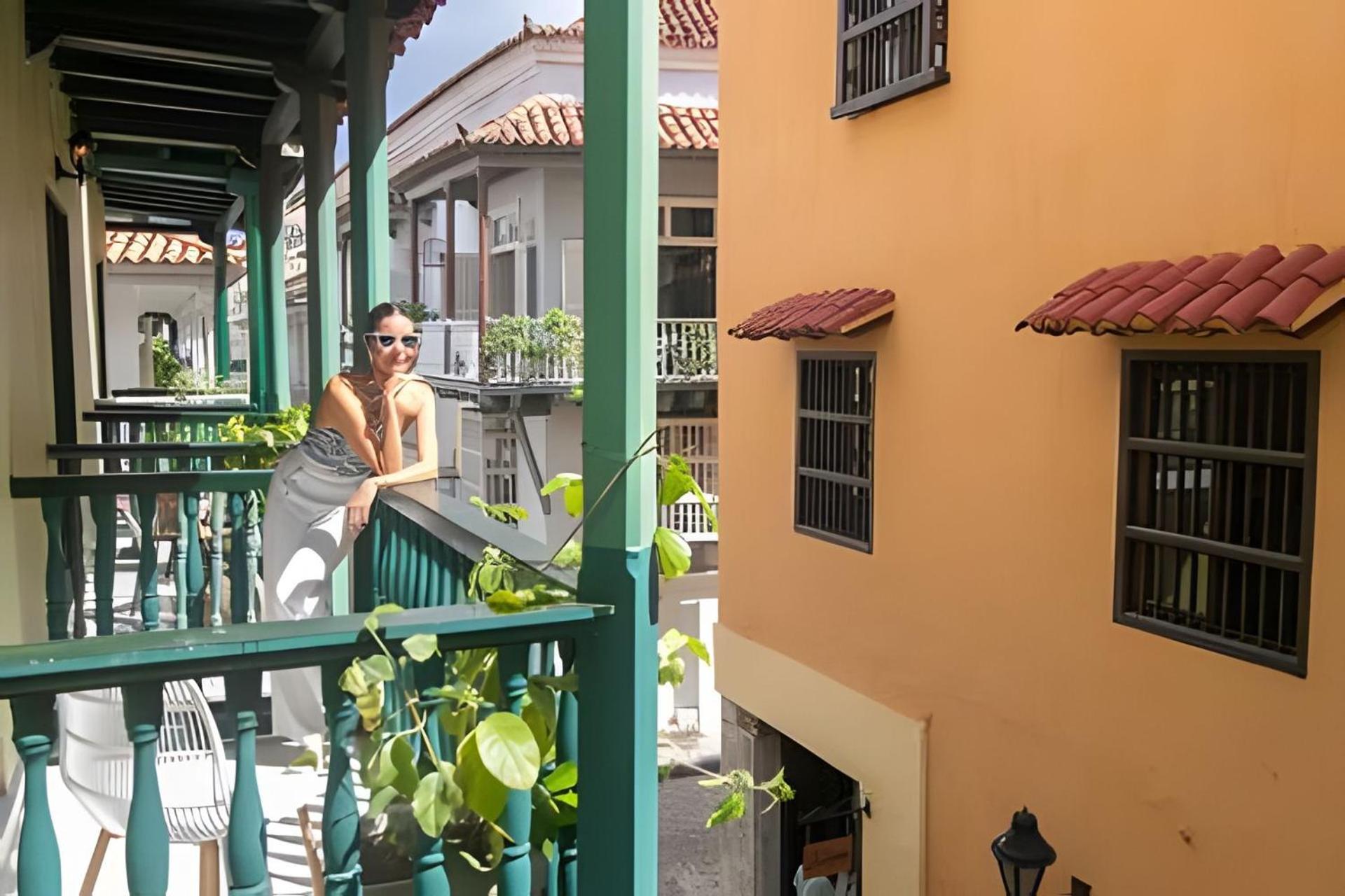 Cartagena Laurdhomes Historic Center Plaza Santodomingo 3Bth מראה חיצוני תמונה
